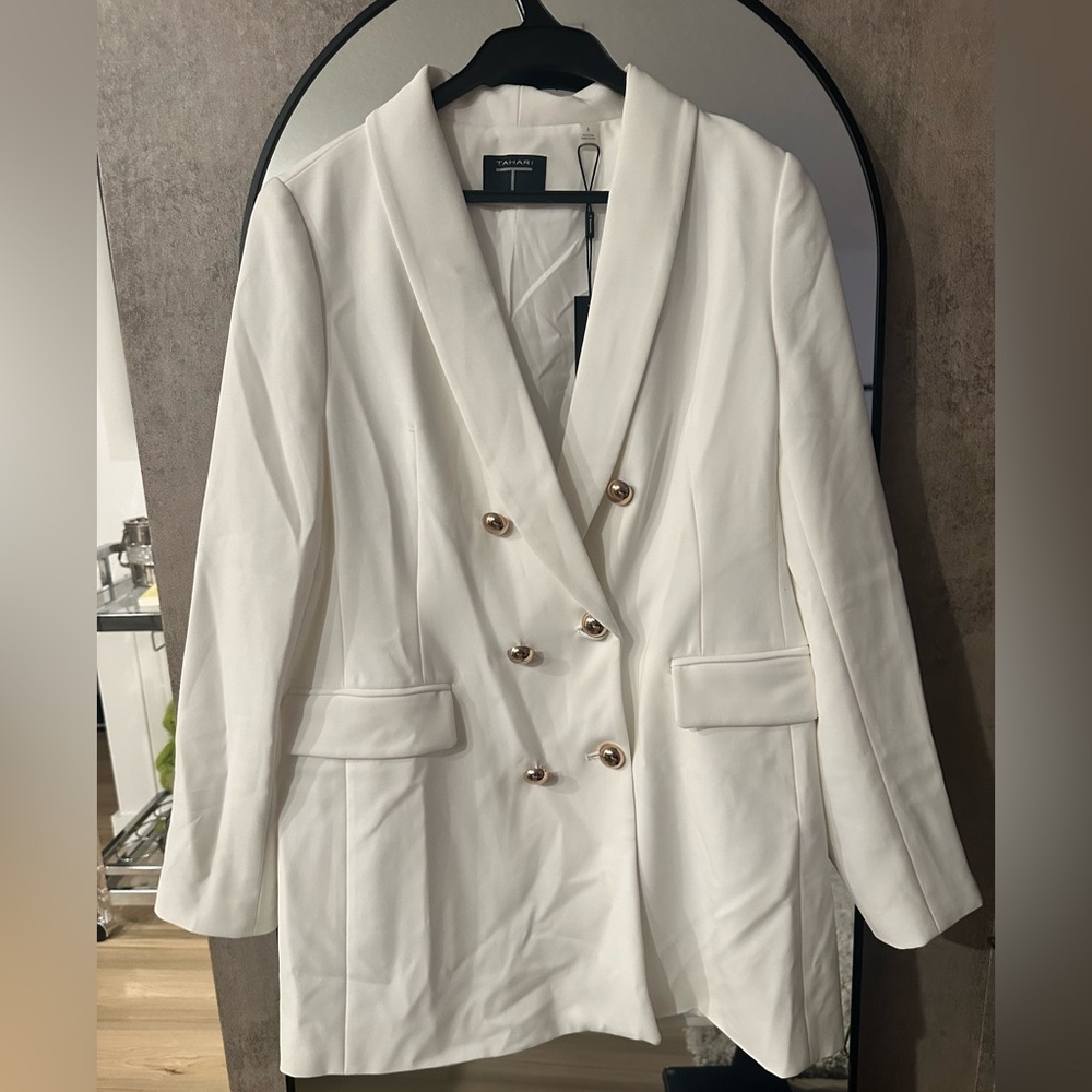 TAHARI Blazer with Gold Buttons